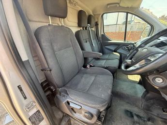 FORD TRANSIT CUSTOM 2.2 TDCi 270 Trend Panel Van 5dr Diesel Manual L1 H1 (186 g/km, 