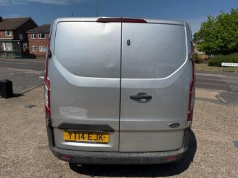 FORD TRANSIT CUSTOM 2.2 TDCi 270 Trend Panel Van 5dr Diesel Manual L1 H1 (186 g/km, 