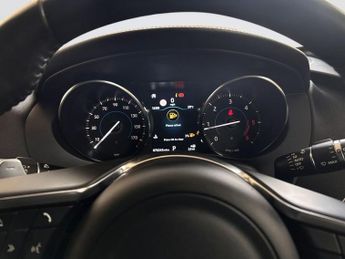 JAGUAR F-PACE 2.0 D180 R-Sport SUV 5dr Diesel Auto AWD Euro 6 (s/s) (180 ps)
