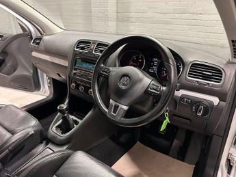 VOLKSWAGEN GOLF 2.0 TDI GT (Leather) Hatchback 5dr Diesel Manual Euro 5 (140 ps)