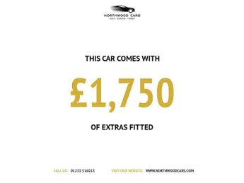 VOLVO V40 2.0 D2 Momentum Hatchback 5dr Diesel Manual Euro 6 (s/s) (120 ps