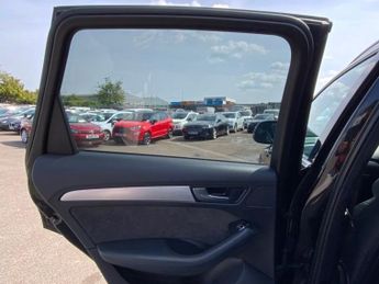 AUDI Q5 2.0 TDI S line Plus SUV 5dr Diesel S Tronic quattro Euro 6 (s/s)
