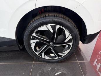 MG Mg4 64kWh Trophy Long Range Hatchback 5dr Electric Auto (203 ps)