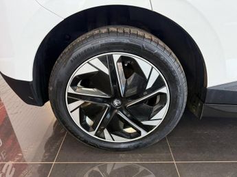 MG Mg4 64kWh Trophy Long Range Hatchback 5dr Electric Auto (203 ps)