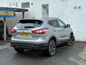 NISSAN QASHQAI 1.6 dCi Tekna SUV 5dr Diesel Manual 2WD Euro 6 (s/s) (130 ps)