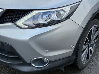 NISSAN QASHQAI 1.6 dCi Tekna SUV 5dr Diesel Manual 2WD Euro 6 (s/s) (130 ps)