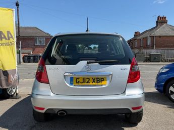 MERCEDES-BENZ A-CLASS 2.0 A160 CDI Avantgarde SE Hatchback 5dr Diesel CVT (142 g/km, 8
