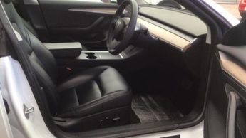 TESLA Model 3 Saloon 4dr Electric Auto RWD (241 bhp)