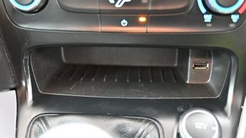 FORD FOCUS 1.5 TDCi Zetec Hatchback 5dr Diesel Manual Euro 6 (s/s) (120 ps)