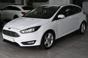 FORD FOCUS 1.5 TDCi Zetec Hatchback 5dr Diesel Manual Euro 6 (s/s) (120 ps)