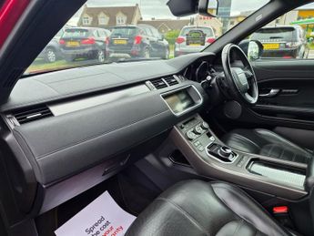 LAND ROVER RANGE ROVER EVOQUE 2.0 SD4 HSE Dynamic SUV 5dr Diesel Auto 4WD Euro 6 (s/s) (240 ps