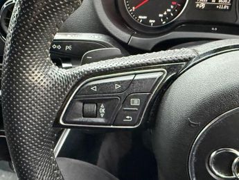 AUDI A3 1.0 TFSI 30 Black Edition Sportback 5dr Petrol S Tronic Euro 6 (
