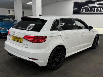 AUDI A3 1.0 TFSI 30 Black Edition Sportback 5dr Petrol S Tronic Euro 6 (