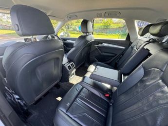 AUDI Q5 2.0 TFSI Sport SUV 5dr Petrol S Tronic quattro Euro 6 (s/s) (252