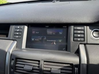 LAND ROVER DISCOVERY SPORT 2.0 TD4 Landmark SUV 5dr Diesel Auto 4WD Euro 6 (s/s) (180 ps)