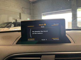 AUDI Q3 2.0 TDI S line Edition SUV 5dr Diesel S Tronic quattro Euro 6 (s