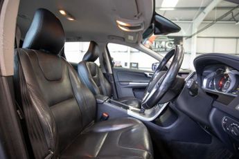VOLVO XC60 2.0 D4 SE Lux Nav SUV 5dr Diesel Auto Euro 6 (s/s) (190 ps)