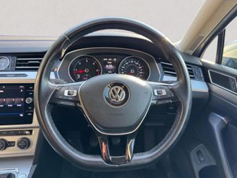 VOLKSWAGEN PASSAT 1.6 TDI SE Business Estate 5dr Diesel Manual Euro 6 (s/s) (120 p