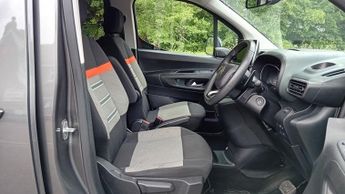 CITROEN BERLINGO 1.2 PureTech Flair XTR XL MPV 5dr Petrol EAT Euro 6 (s/s) (130 p