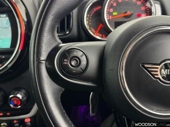 MINI COUNTRYMAN 1.5 7.6kWh GPF Cooper SE SUV 5dr Petrol Plug-in Hybrid Auto ALL4