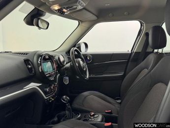 MINI COUNTRYMAN 1.5 7.6kWh GPF Cooper SE SUV 5dr Petrol Plug-in Hybrid Auto ALL4