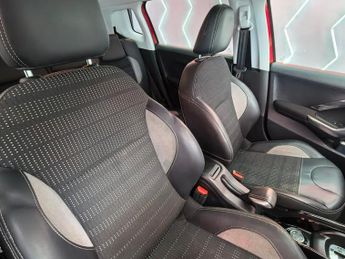 PEUGEOT 2008 1.2 PureTech Allure SUV 5dr Petrol EAT Euro 6 (s/s) (110 ps)