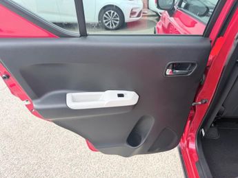 SUZUKI IGNIS Red 1.2 Dualjet MHEV SZ5 ALLGRIP, 33,038 miles, Euro 6, ULEZ com