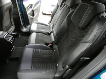 PEUGEOT 5008 1.2 GT SUV 5dr Petrol Hybrid e-DSC6 Euro 6 (s/s) (136 ps)