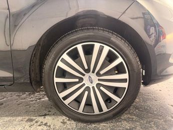 FORD FIESTA 1.4 Edge Hatchback 3dr Petrol Automatic (154 g/km, 94 bhp)