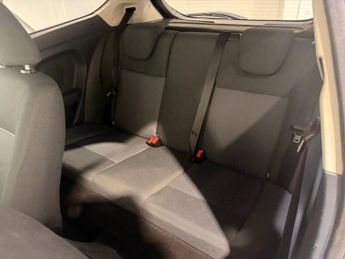 FORD FIESTA 1.4 Edge Hatchback 3dr Petrol Automatic (154 g/km, 94 bhp)
