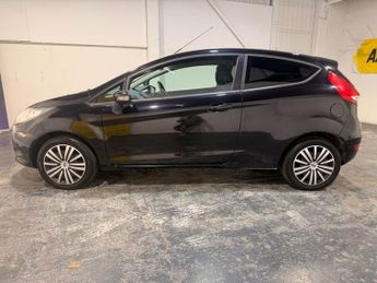 FORD FIESTA 1.4 Edge Hatchback 3dr Petrol Automatic (154 g/km, 94 bhp)