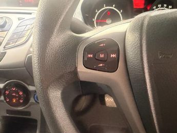 FORD FIESTA 1.4 Edge Hatchback 3dr Petrol Automatic (154 g/km, 94 bhp)