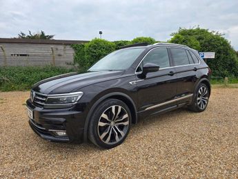 VOLKSWAGEN TIGUAN 2.0 TSI R-Line SUV 5dr Petrol DSG 4Motion Euro 6 (s/s) (180 ps)