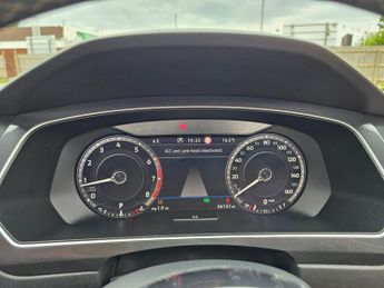 VOLKSWAGEN TIGUAN 2.0 TSI R-Line SUV 5dr Petrol DSG 4Motion Euro 6 (s/s) (180 ps)