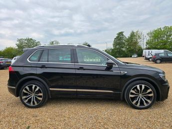 VOLKSWAGEN TIGUAN 2.0 TSI R-Line SUV 5dr Petrol DSG 4Motion Euro 6 (s/s) (180 ps)