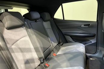 CUPRA BORN 58kWh V3 Hatchback 5dr Electric Auto (204 ps) Front  / Rear Park