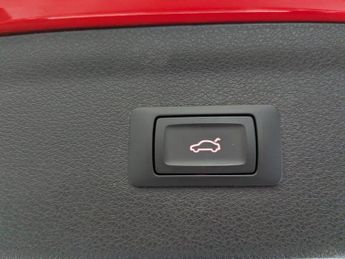 AUDI Q3 2.0 TDI Black Edition SUV 5dr Diesel S Tronic quattro Euro 6 (s/