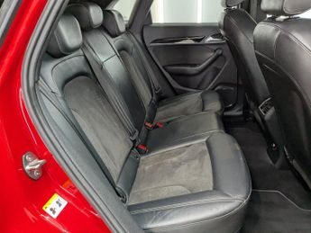 AUDI Q3 2.0 TDI Black Edition SUV 5dr Diesel S Tronic quattro Euro 6 (s/