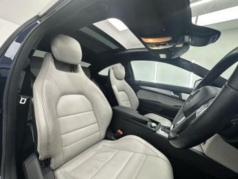 MERCEDES-BENZ C-CLASS 2.1 C250 CDI BlueEfficiency AMG Sport Coupe 2dr Diesel G-Tronic+