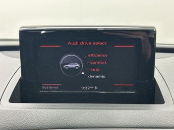 AUDI Q3 2.0 TFSI S line Plus SUV 5dr Petrol S Tronic quattro Euro 6 (s/s