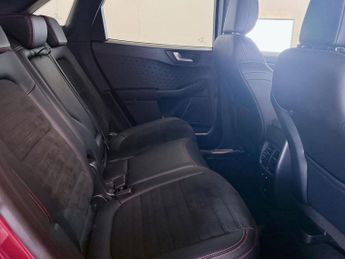 FORD KUGA 2.5 EcoBoost Duratec 14.4kWh ST-Line First Edition SUV 5dr Petro