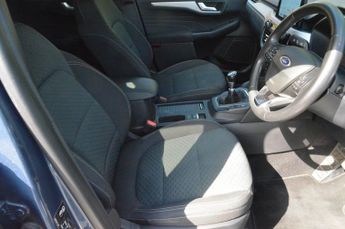 FORD KUGA 1.5 EcoBlue Zetec SUV 5dr Diesel Manual Euro 6 (s/s) (120 ps)