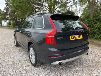 VOLVO XC90 2.0 D5 PowerPulse Momentum Pro SUV 5dr Diesel Auto 4WD Euro 6 (s