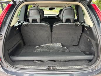 VOLVO XC90 2.0 D5 PowerPulse Momentum Pro SUV 5dr Diesel Auto 4WD Euro 6 (s