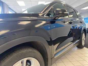 HYUNDAI SANTA FE 2.2 CRDi Premium SE SUV 5dr Diesel Auto 4WD Euro 6 (s/s) 7 Seat 