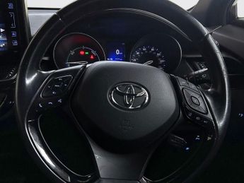 TOYOTA C-HR 1.8 VVT-h Icon SUV 5dr Petrol Hybrid CVT Euro 6 (s/s) (122 ps)