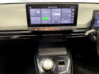 MG Mg4 64kWh Trophy Long Range Hatchback 5dr Electric Auto (203 ps)