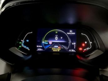 RENAULT CLIO 1.6 E-TECH Techno Hatchback 5dr Petrol Hybrid Auto Euro 6 (s/s) 