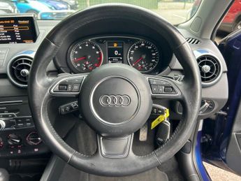 AUDI A1 1.4 TFSI Sport Hatchback 3dr Petrol S Tronic Euro 6 (s/s) (125 p