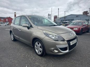 Renault Scenic 1.5 dCi Dynamique TomTom MPV 5dr Diesel Manual Euro 5 (110 ps)